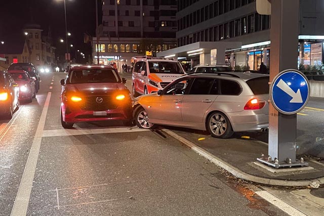 Baden / Suhr: Betrunken verunfallt