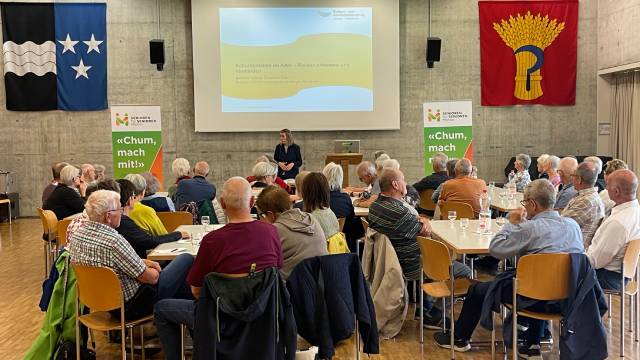 Auf Interesse stiess das Referat zum Thema «Plötzlich allein mit den Finanzen».